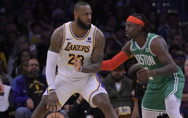 オスカー・ロバートソン」の検索結果 | スポーツブル