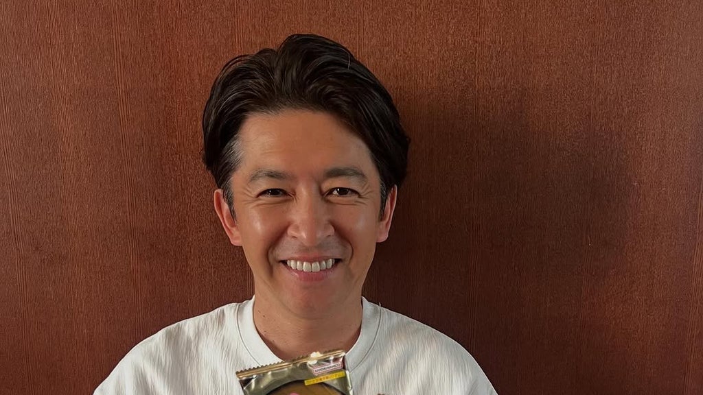 福永祐一さん ご本人私物 着用後 背中にサイン入りDESCENTE 福永祐一さん ご本人私物 着用後 背中にサイン入りDESCENTE