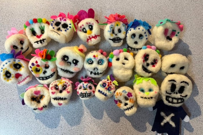 みんな違ってみんないい!手芸が得意のあの人が、羊毛フェルトのワーク