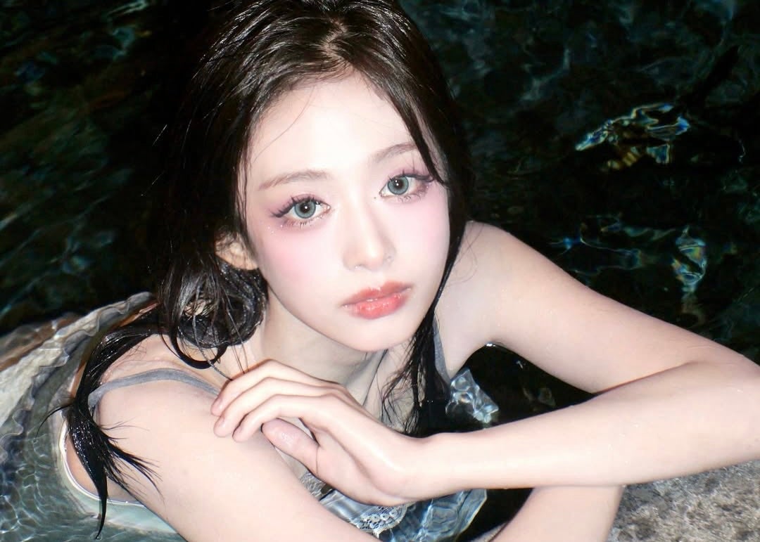 BABYMONSTER 台湾 台北 サイン会 当選者　30枚限定  アヒョン 人魚は実在した？」BABYMONSTERアヒョンの“幻想的ビジュアル”に