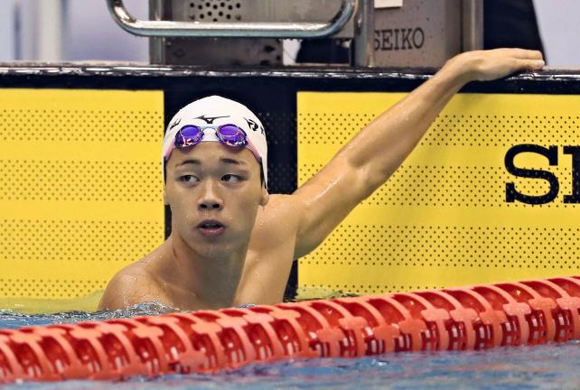 競泳男子400メートル自由形で優勝した日大豊山の吉田啓祐 ©読売新聞社
