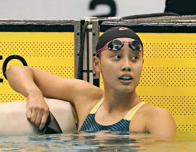 競泳女子200メートル個人メドレー、大会新記録で優勝した豊川の今井月 ©読売新聞社