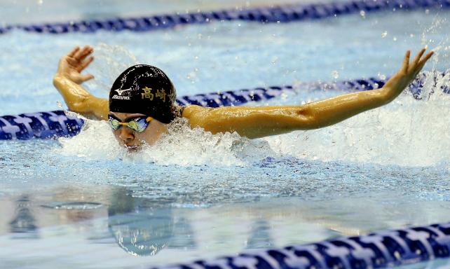 競泳女子400メートル個人メドレーで6位となった高崎女の秋谷里実 ©読売新聞社