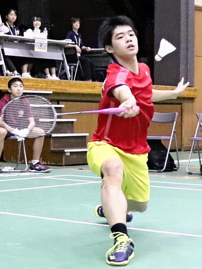 男子団体1回戦に臨む勝山の出島光紘選手