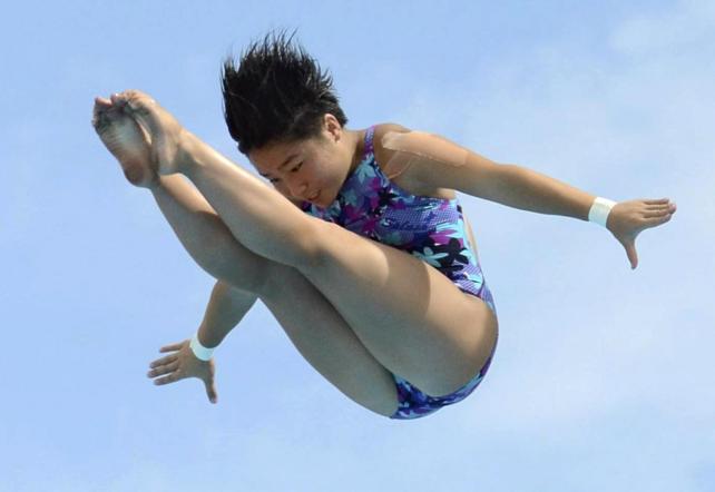 女子高飛び込みで3位に入った四ツ葉学園中教校の熊木蘭選手
