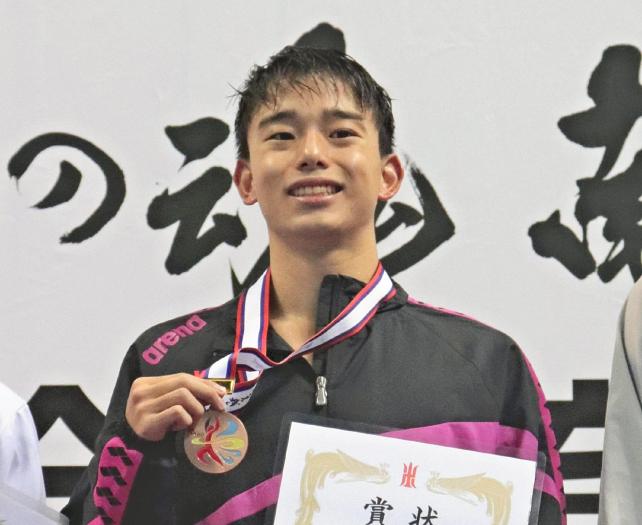 3位に入り、喜びの直江津中教校の矢沢選手