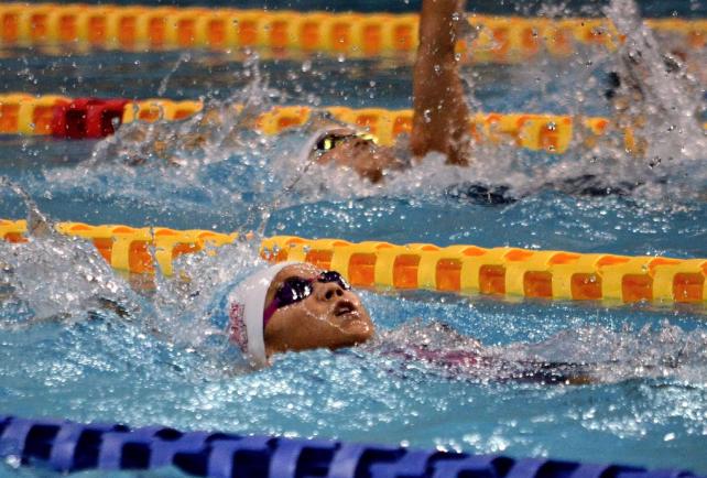 女子400メートル個人メドレーで3位の何沢選手