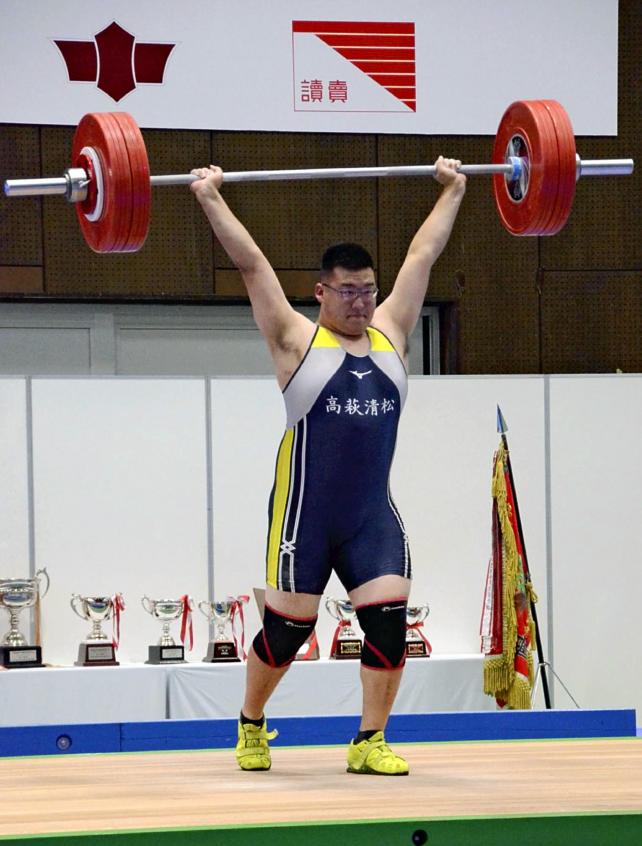 重量挙げ男子１０２キロ超級で入賞した高倉嘉生選手