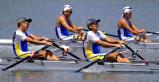ボート男子ダブルスカルで2位になった浜松湖南の選手たち(手前) ©読売新聞社