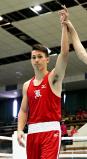 ボクシングウエルター級、決勝戦が不戦勝となり優勝した興国の宇佐美正パトリック ©読売新聞社