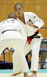柔道男子60キロキロ級で3位になった天理の古志侑樹 ©読売新聞社