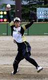ソフトボール女子で好投した啓新の金田夢愛投手（７月２９日午前、福井県敦賀市）＝高木文一撮影