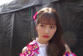 「ビジュ爆発しすぎ！」佐々木彩夏、春ライブのオフショット公開にファン大興奮