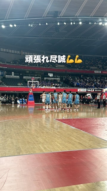 バスケ日本代表・渡邊雄太、母校の試合を観戦