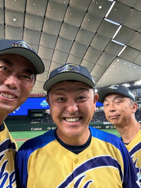 上原浩治、ゴルフ好きなお茶目なレジェンドたちとのショットを公開！