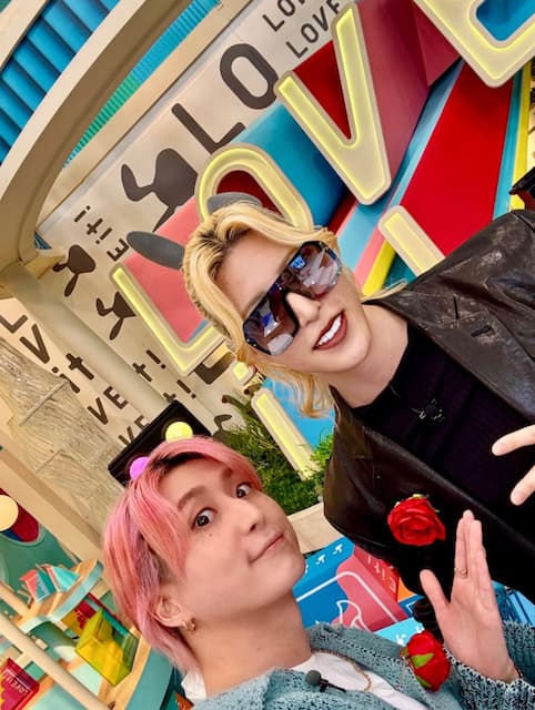 SnowMan・佐久間大介がラヴィットでローランドと共演！ツーショット写真も