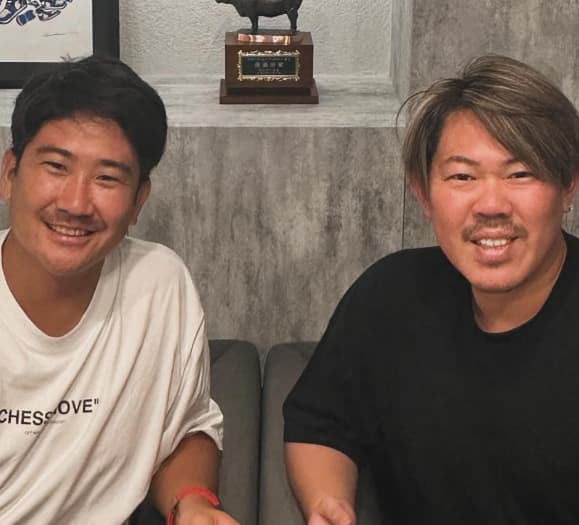 元巨人・山口俊 今年からメジャー移籍の元同僚と2ショットをアップ！