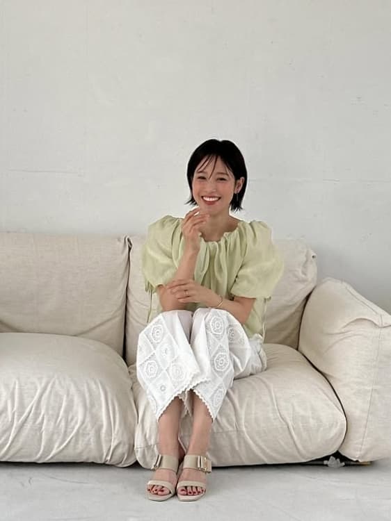 「やっぱりかわいい!!」鷲見玲奈、取材での撮影風景をちょっぴり公開