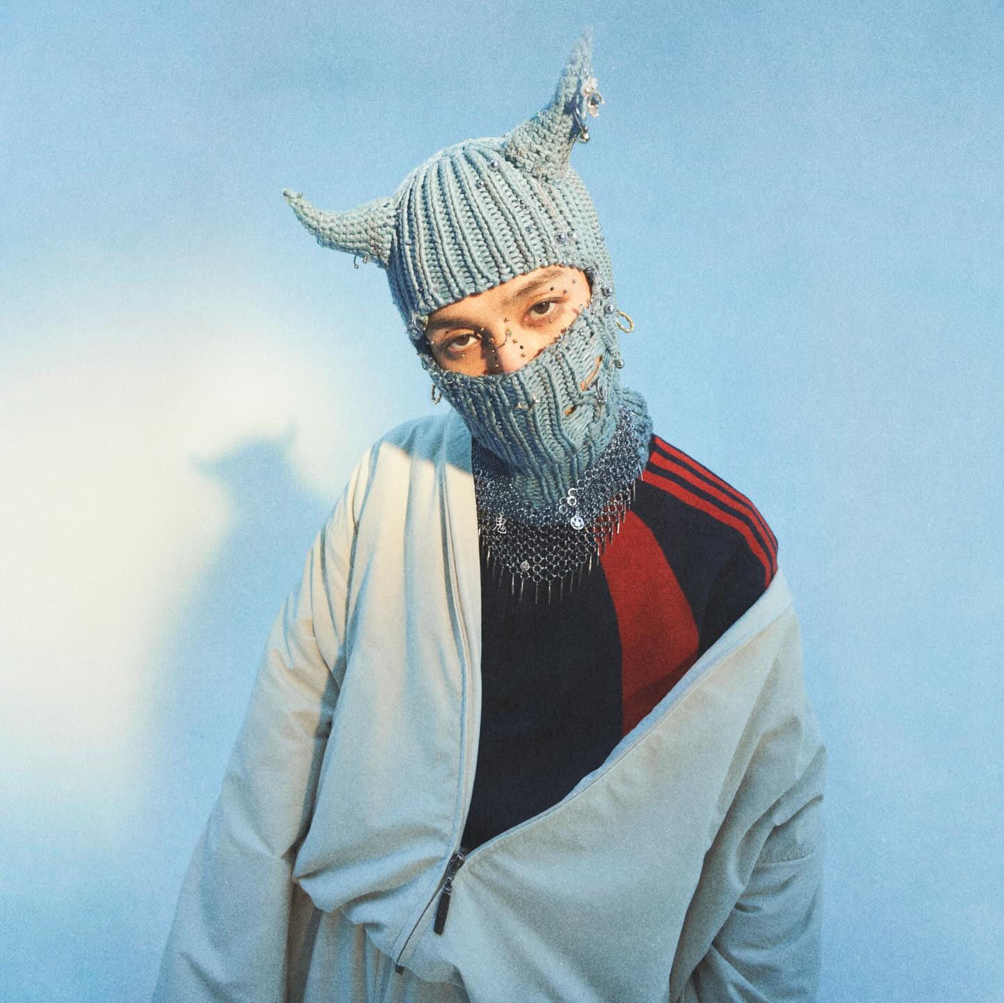 常田大希率いるクリエイティブ集団が海外の2大レーベルと契約、Travis Scottらも所属