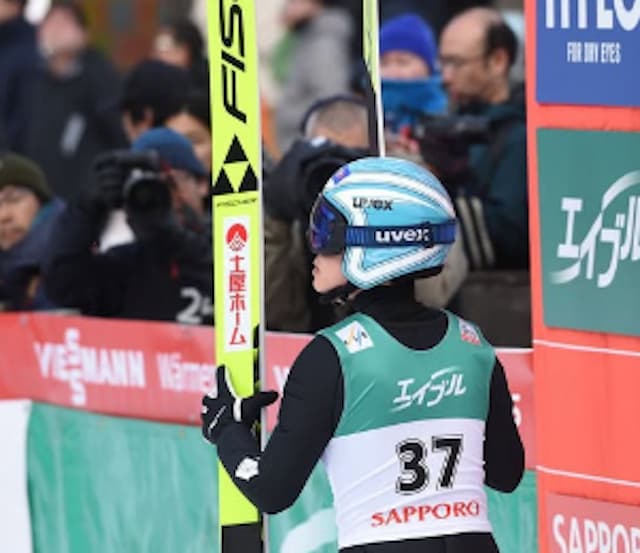 伊藤有希、札幌ワールドカップで感謝の想い！オレンジの声援に応えるジャンプ