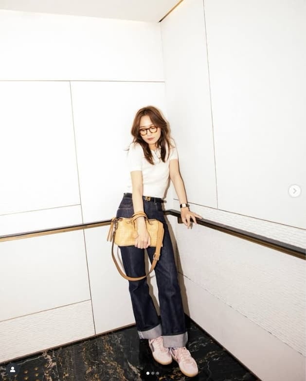 川口春奈、夏のおでかけコーデを公開！