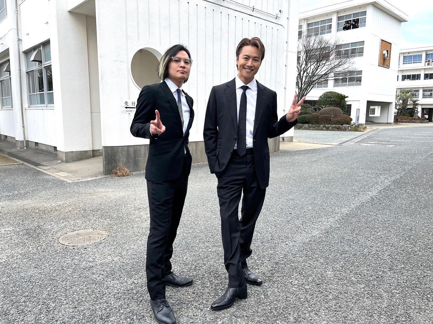 TAKAHIROが卒業式にサプライズ登場❗️「応援しています!!」”最高の卒業式”に✨