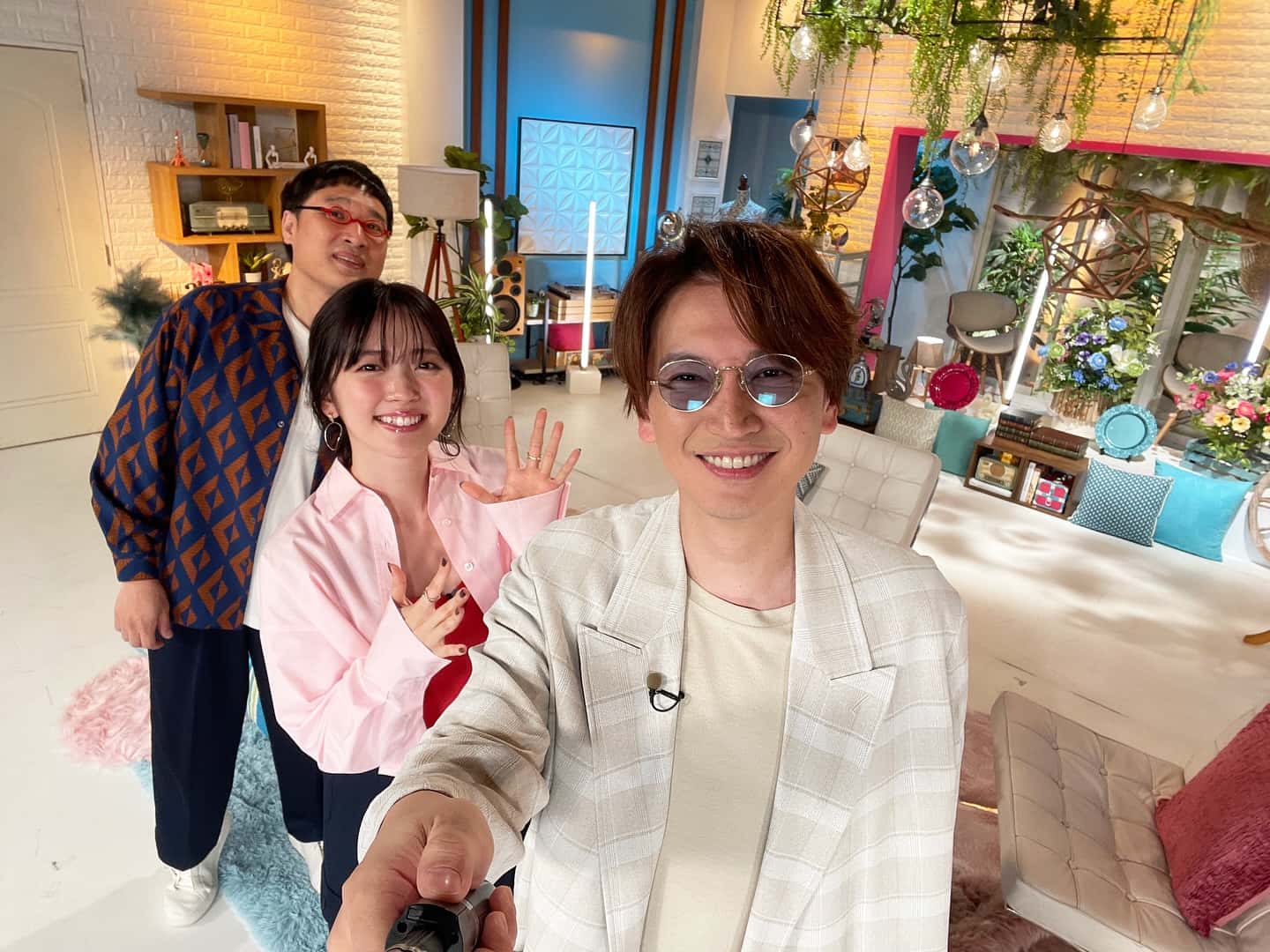 SUPER EIGHT・大倉が人気バラエティ番組にソロ出演！「貴重な自撮りありがとうございます」