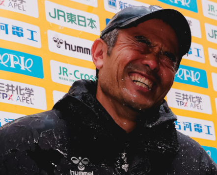 「よそ者」「ただの指導者」がJ1復帰へ大仕事、笛が鳴った瞬間も「覚えていない」ジェフ指揮官・小林慶行