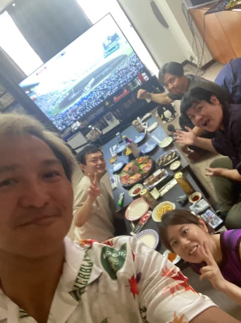 「いくぜ！沖縄尚学ちばりよ〜」スリムクラブ真栄田が地元沖縄の沖縄尚学を応援！