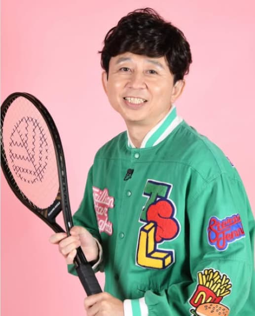 有吉弘行、マルベル堂で昭和アイドル体験