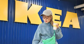 「IKEAコーデ披露！」新垣里沙、カジュアルスタイルでショッピング