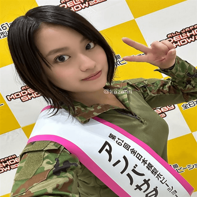 「かざり」が◯◯の公認アンバサダーに！可愛すぎるフォトも必見