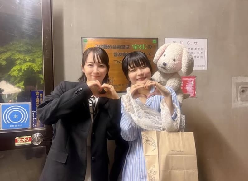 「2人のハートにヤラれた‼」吉岡里帆と嘉代子ちゃんのツーショットにファン絶叫