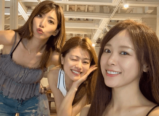 「なんて美しい人なんだろう」書道家美女ゴルファー、沖縄の”プライベート・ヴィラショット”を公開！美しさにファンうっとり