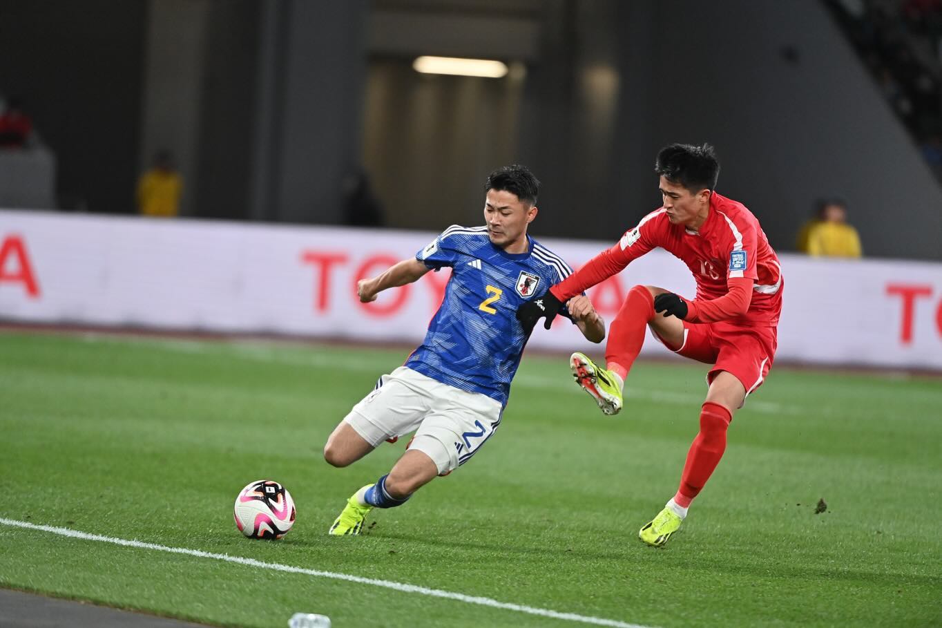 菅原由勢が相手の厳しい当たりに苦戦も「素晴らしい応援ありがとうございました！」