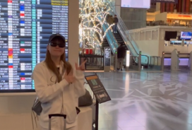 かれん、韓国旅行でのショットを公開「ずっとやりたかったやつ〜！」