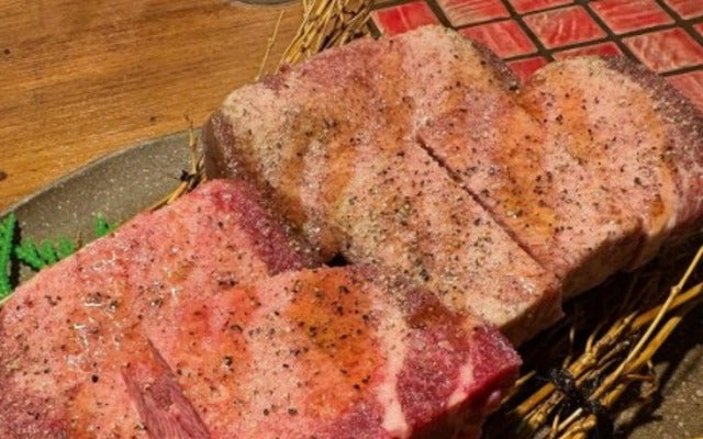 「背徳感がスパイスになって旨さ倍増！」ミキ昴生が夜中に焼肉！