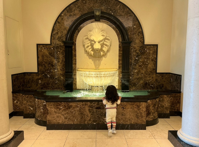 🌈華原朋美さん、息子とアンパンマンミュージアムへ✨💕名古屋を満喫✈️👜🚄