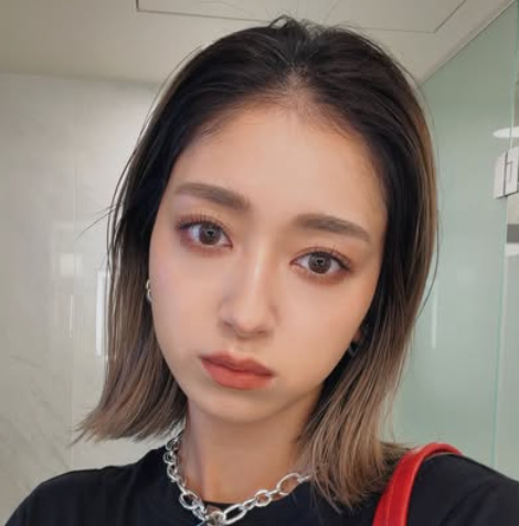 美しすぎてファン騒然。みちょぱの“ガチメイクショット”が話題「圧倒的オーラ」