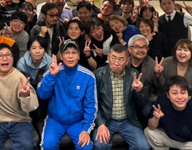 吉本GM 間寛平、総勢40名以上で大阪ほんわかテレビの忘年会「来年も皆さんよろしくお願いします」とウヒハ