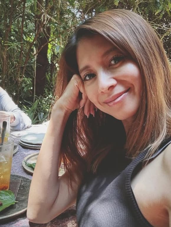 「素敵なお茶って…」吉川ひなのが公開した最近の生活に、ファン驚愕