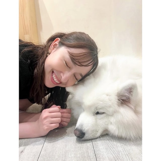 「ずっとあの空間にいたかった…笑」 TBSアナウンサー・宇賀神メグがサモエドカフェを満喫！