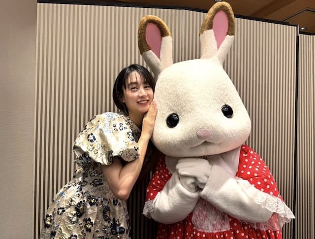 「新作の妖精シリーズ、ビスケットくまちゃん可愛い、、、」女優の山本美月がシルバニアファミリー40周年事業発表会に参加！