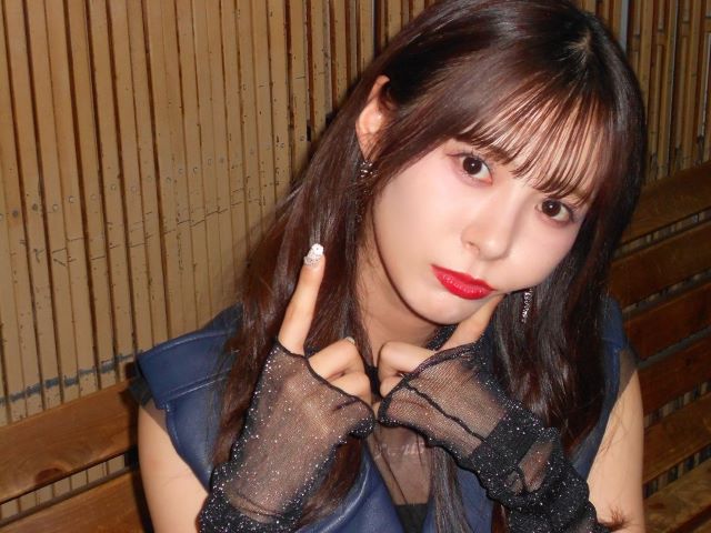 モー娘。生田衣梨奈が解禁した「アルバムビジュアル」が最強すぎると話題！
