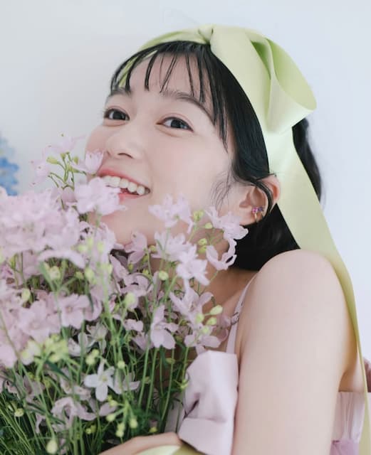 「あっという間に春が過ぎ去ってしまう！」黒沢ともよが春を報告！