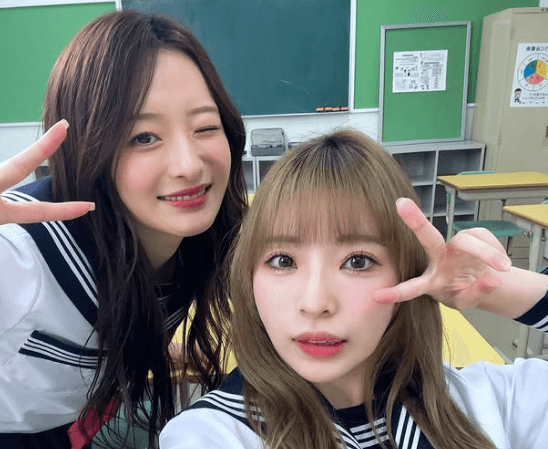 「永久保存版である」国宝級美女＆CanCamモデルの社長、”セーラー服でJKコスプレ”ショットにファン感動を涙を流す！