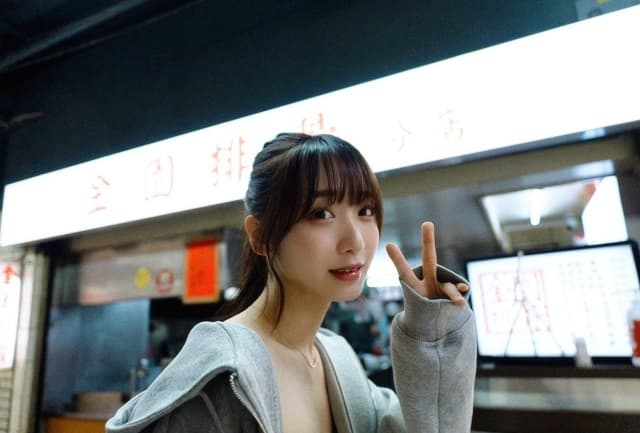 人気コスプレイヤー・伊織もえが台湾で現地グルメを堪能！キュートなビジュと声をファンにお届け