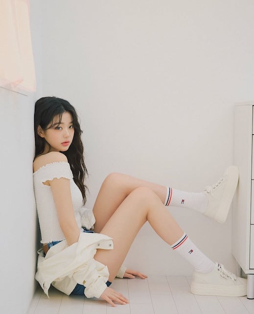 ウォニョンが、雑誌『VOGUE』に掲載されたモデル写真のオフショットを投稿！