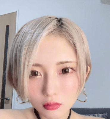 金髪激カワギャルアイドル・らな氏の『嫉妬系彼女』ムービーにファン悶絶⁉