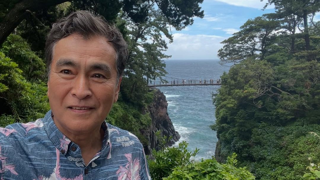 石原良純、城ヶ崎吊り橋で“二時間ドラマの聖地”再現　断崖絶壁にユーモア交えて投稿